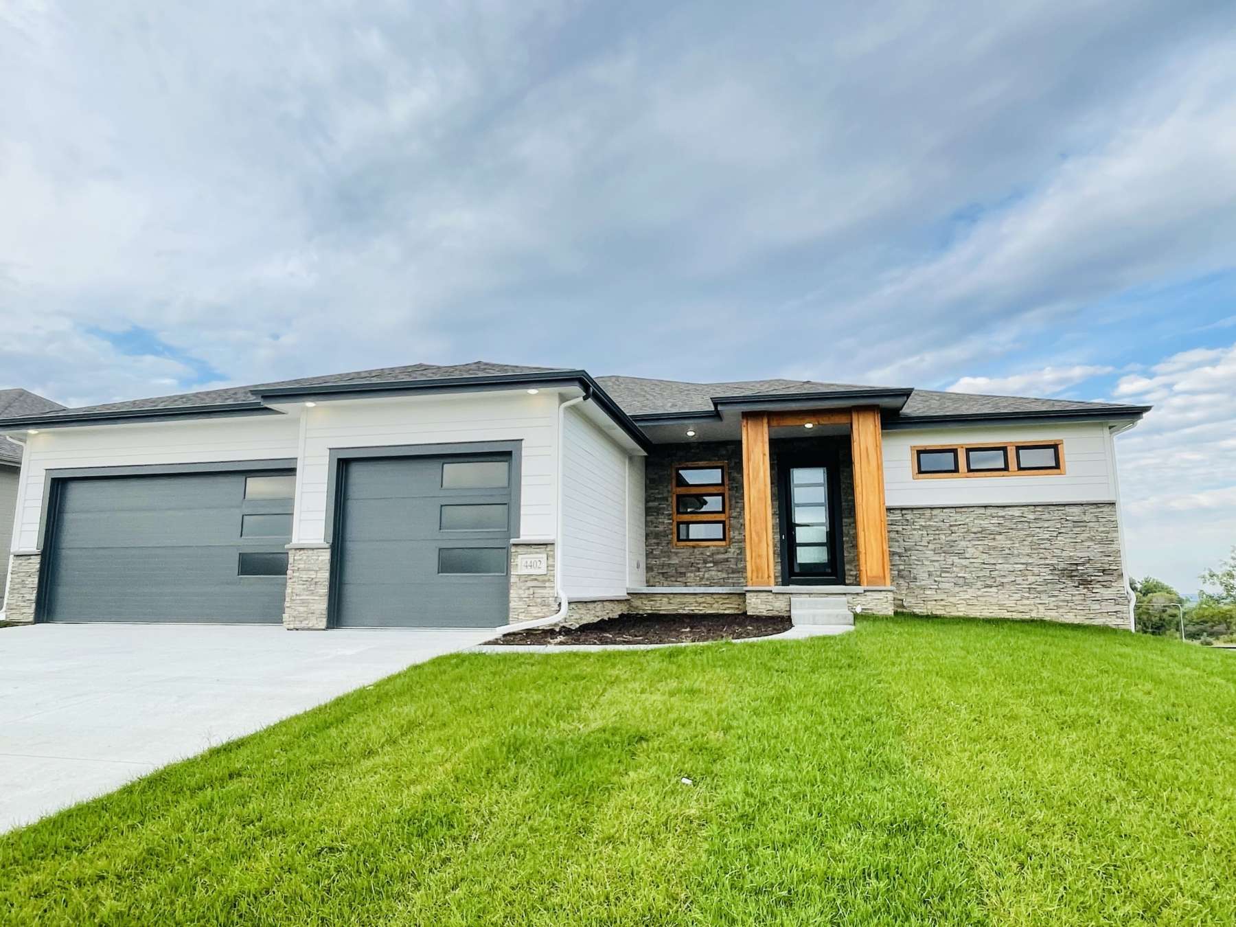 Homes For Sale Sherwood Homes